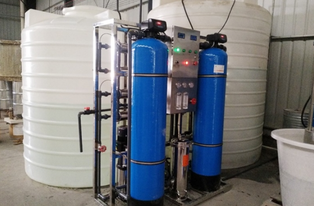 工業<a href=http://m.kgkgs.com.cn/fstcjssb/ target=_blank class=infotextkey>反滲透凈水設備</a>