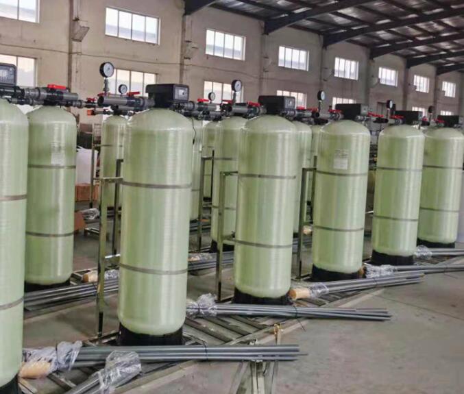 <a href=http://m.kgkgs.com.cn/rhsclsb/ target=_blank class=infotextkey>軟化水處理設(shè)備</a> 倉庫展示圖